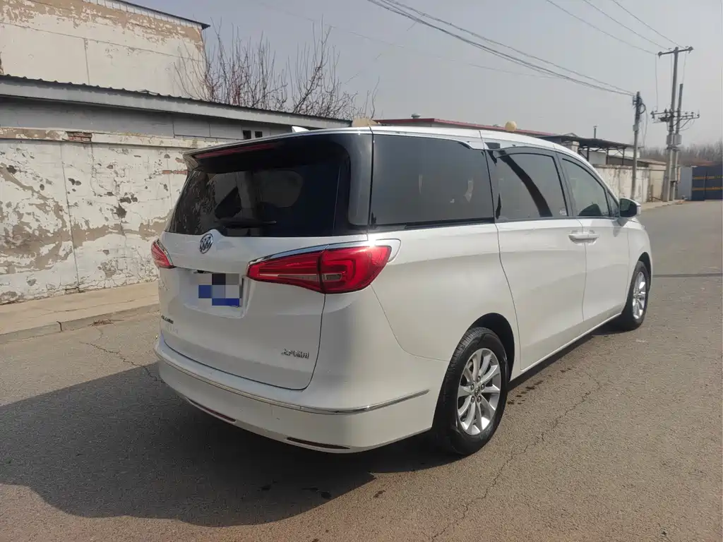 Buick GL8 2018