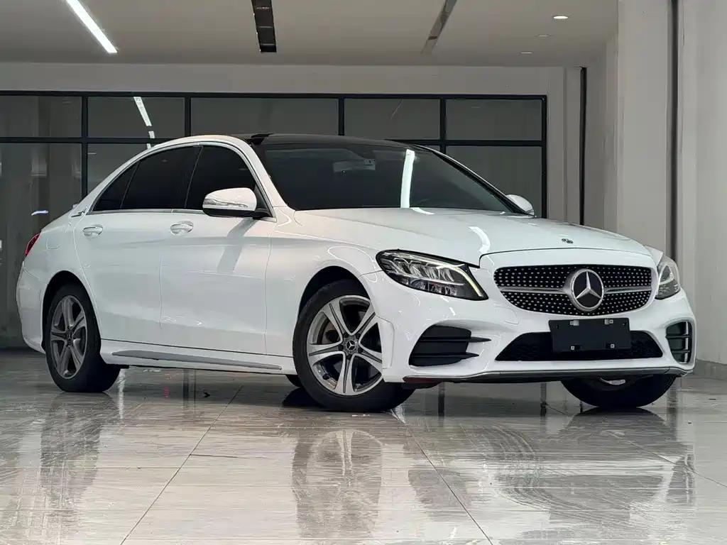 Mercedes-Benz C-Class 2019