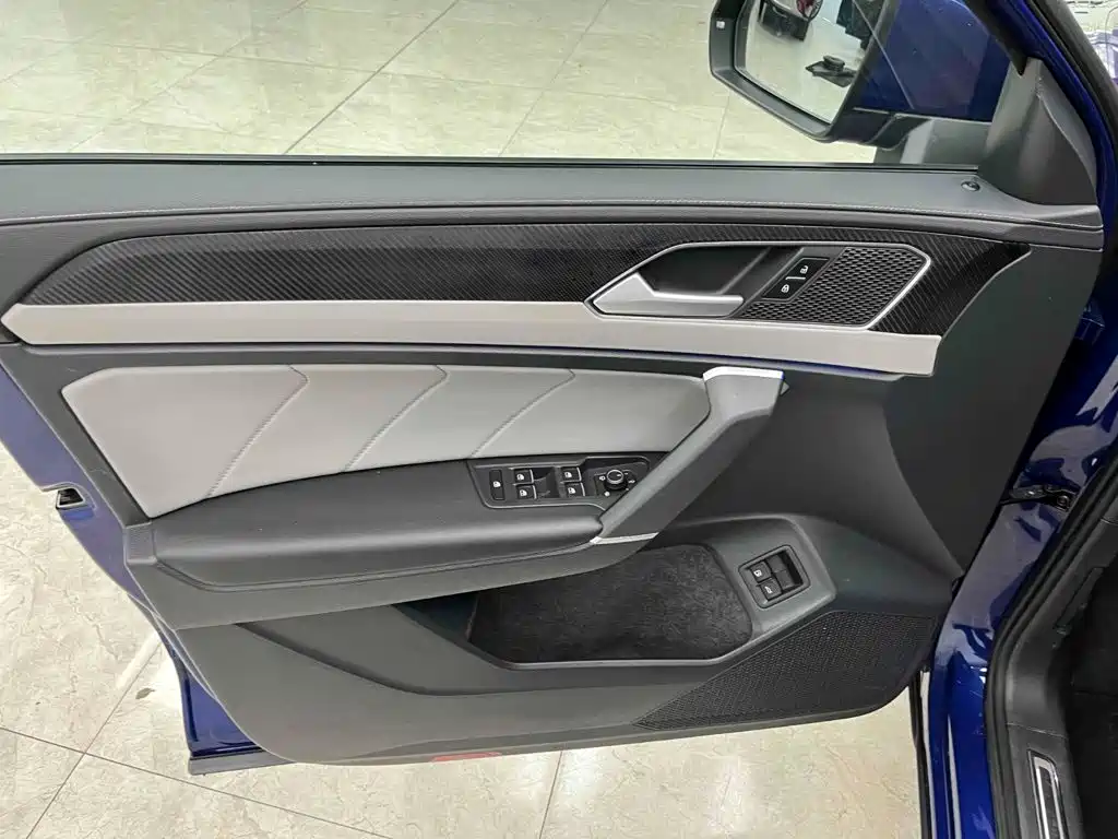 Volkswagen Tanyue GTE 2023 — фото 10