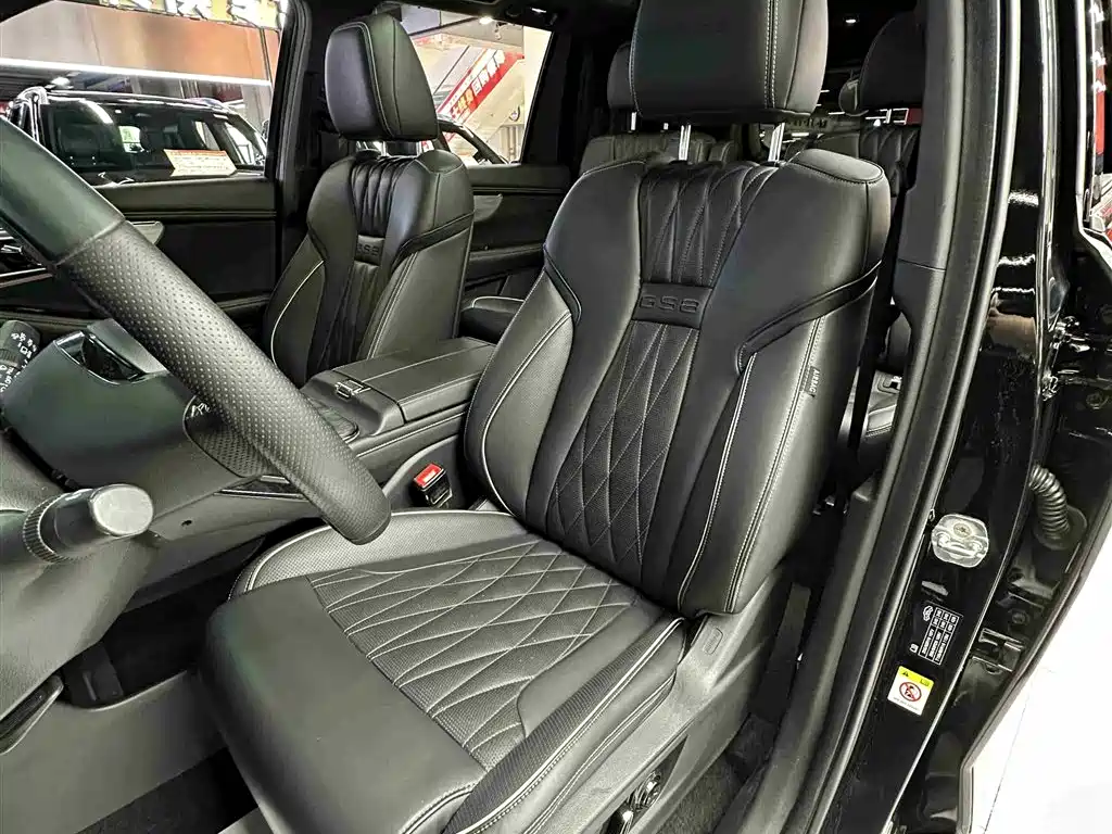 GAC Motor Trumpchi GS8 2022 — фото 29
