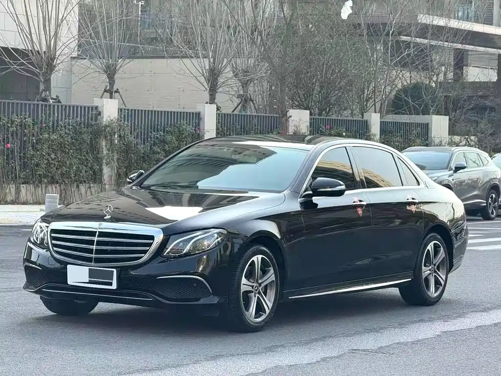 Mercedes-Benz E-Class 2018 — фото 1