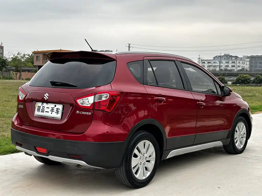 Suzuki S-Cross 2016 — фото 8