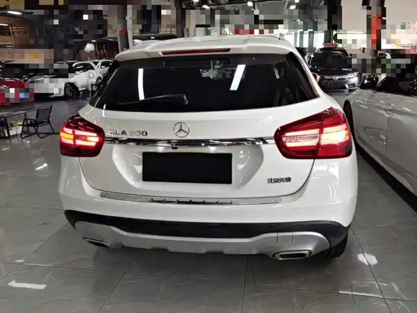 Mercedes-Benz GLA 2018