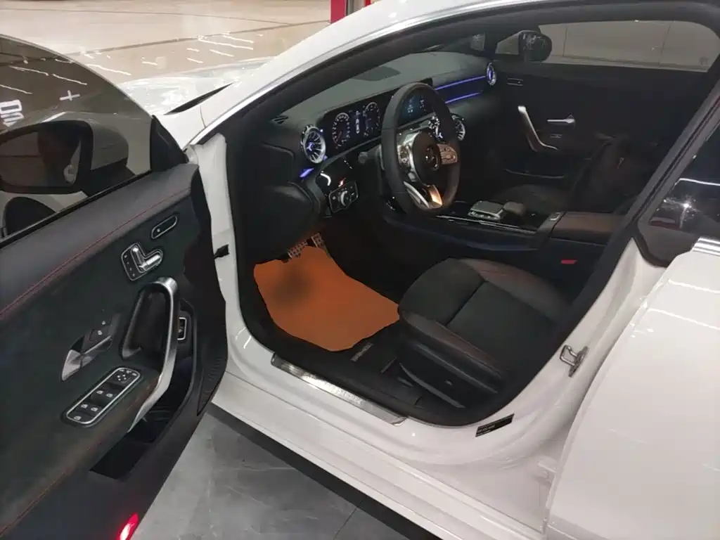 Mercedes-Benz CLA 2023 — фото 16