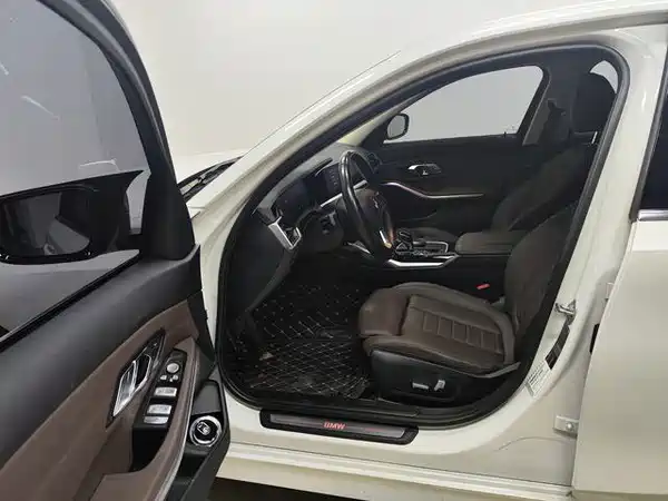 BMW 3 Series 2020