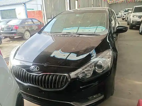 Kia K3 2015