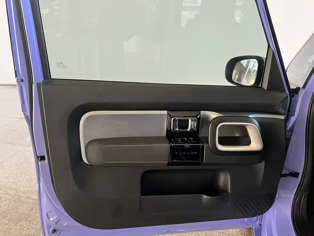 Baojun Kiwi EV 2023 — фото 23