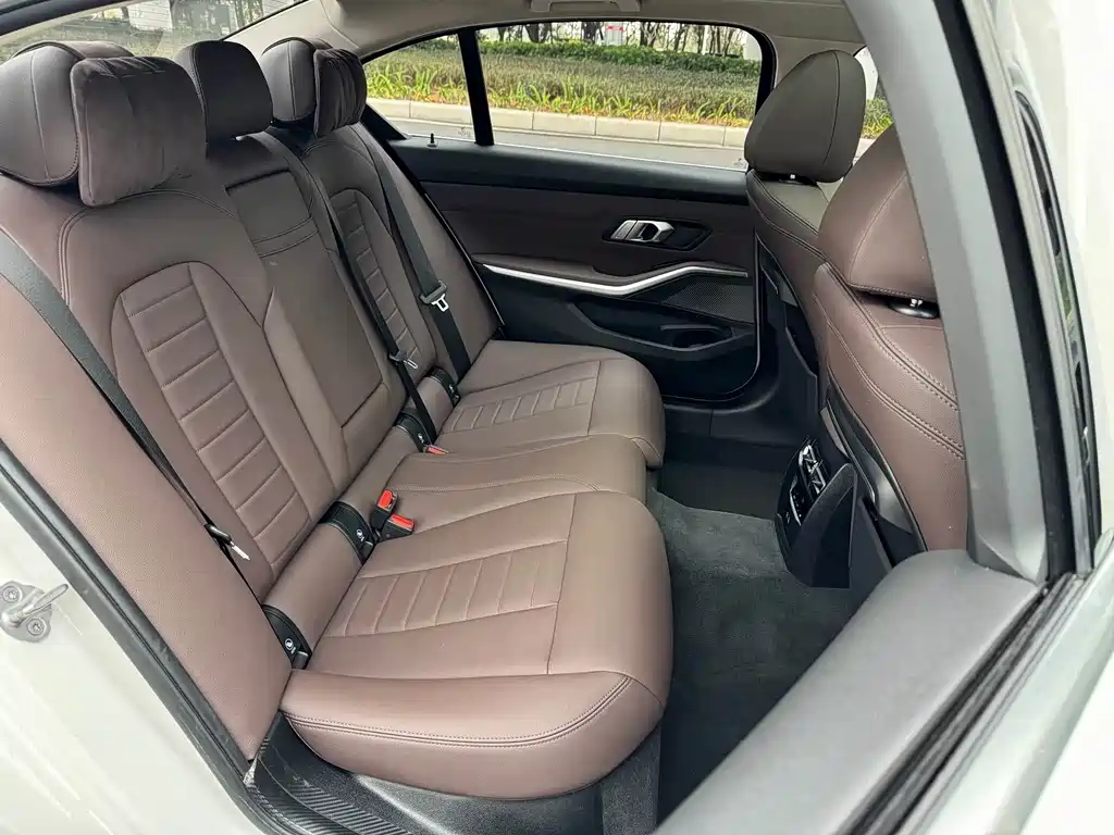 BMW 3 Series 2020 — фото 13