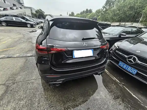 Mercedes-Benz GLC AMG 2025