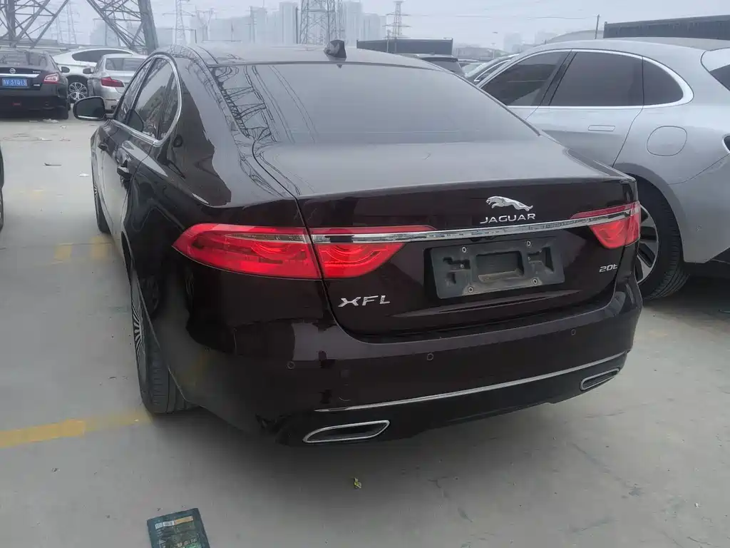 Jaguar XFL 2021