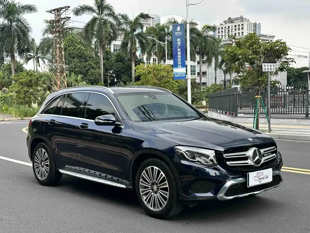 Mercedes-Benz GLC 2016 — фото 3