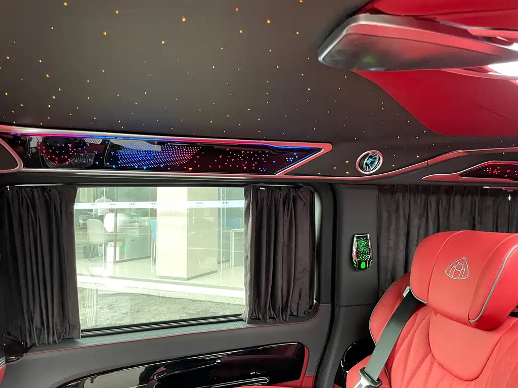 Mercedes-Benz Vito 2022 — фото 16