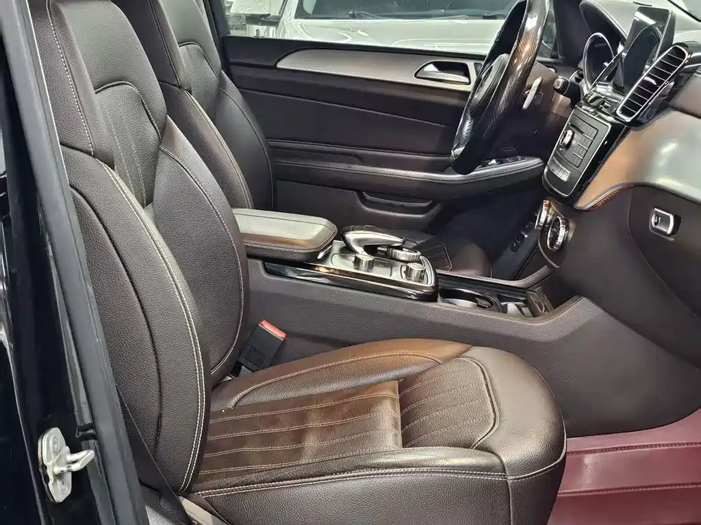 Mercedes-Benz GLS 2016