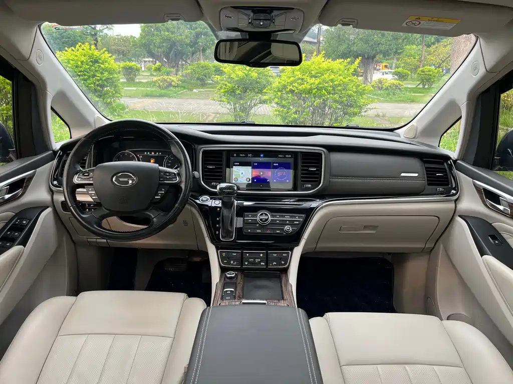 GAC Motor Trumpchi M8 2020 — фото 11