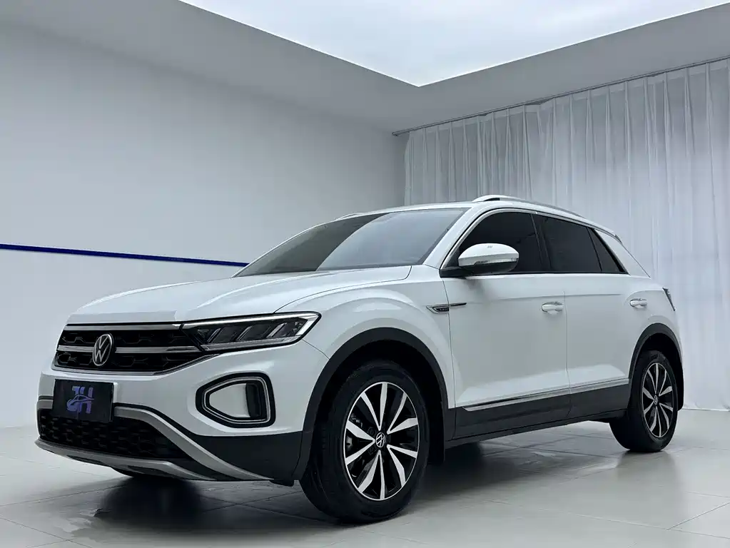 Volkswagen T-Roc 2024