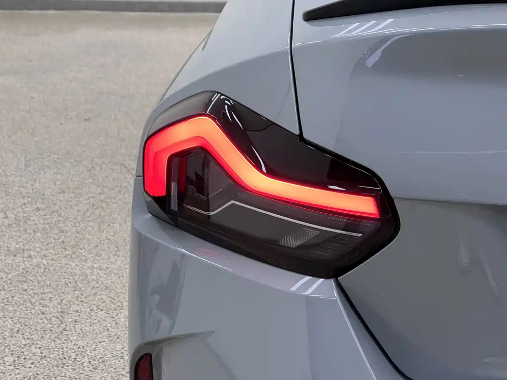 BMW M240i 2023 — фото 12