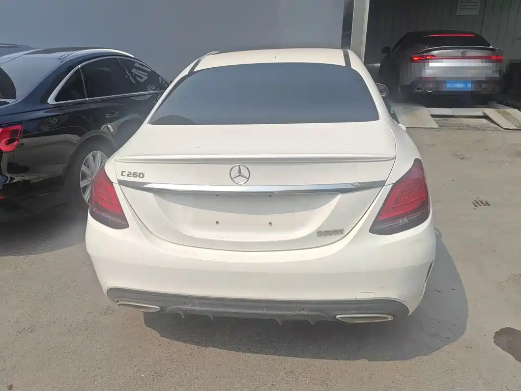 Mercedes-Benz C-Class 2019 — фото 10