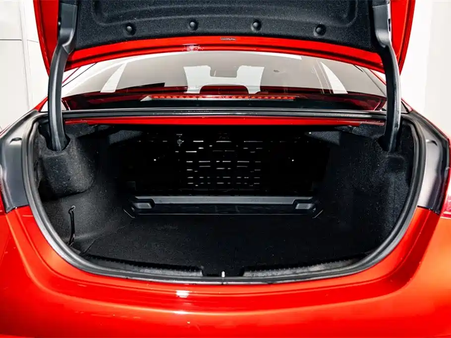 Mercedes-Benz C-Class 2022 — фото 22