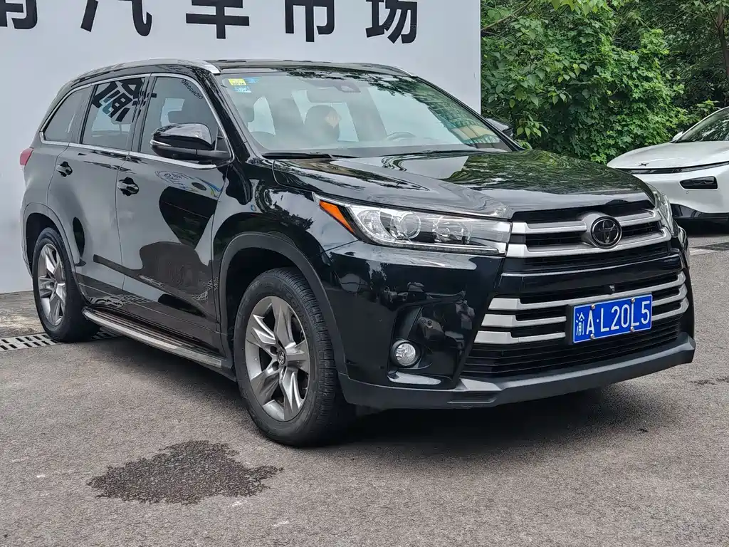 Toyota Highlander 2021