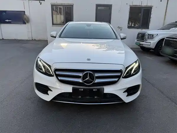 Mercedes-Benz E-Class 2018