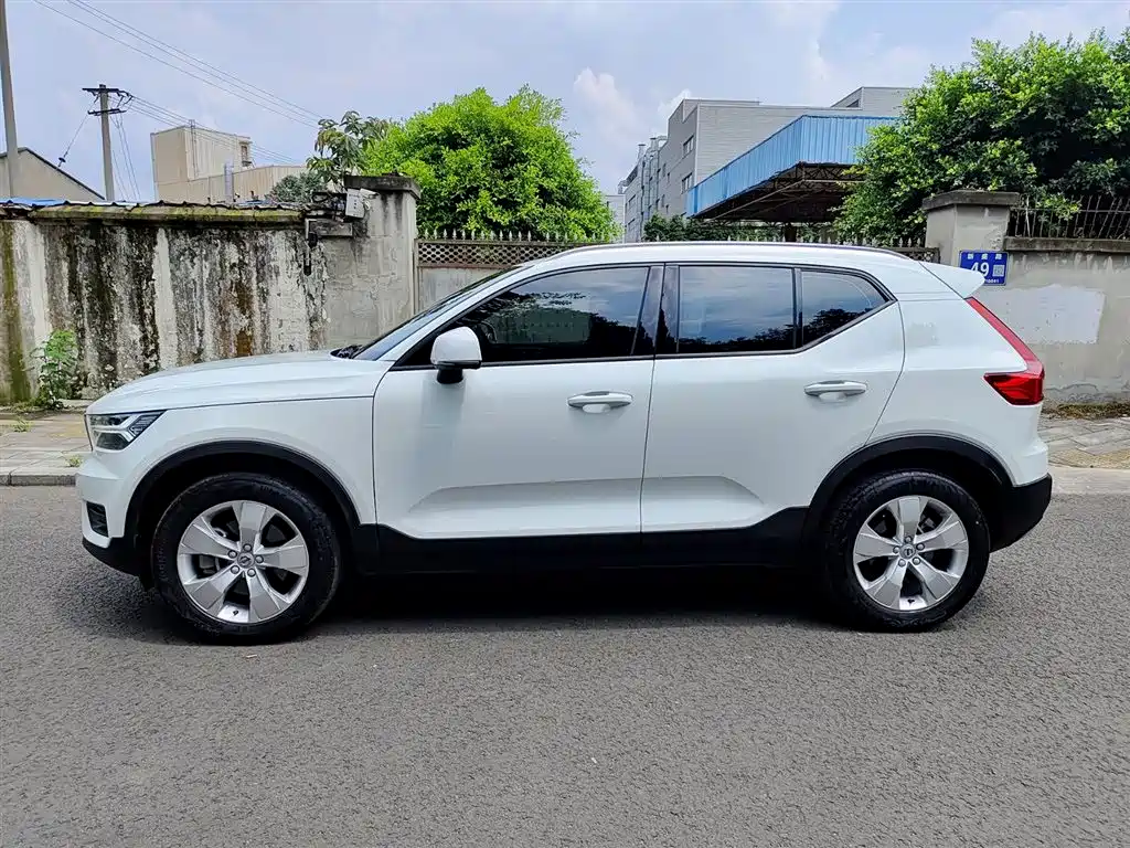 Volvo XC40 2022
