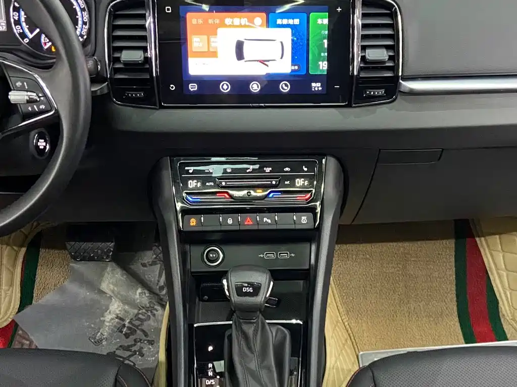 Skoda Karoq 2022 — фото 20