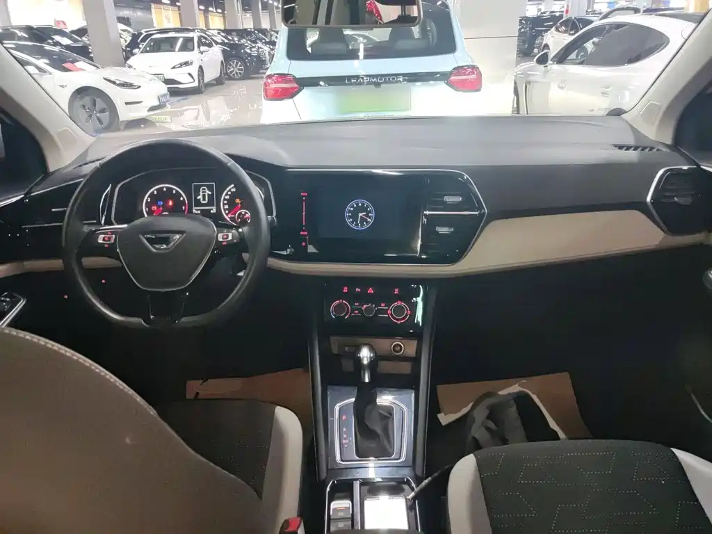 Jetta VS7 2023