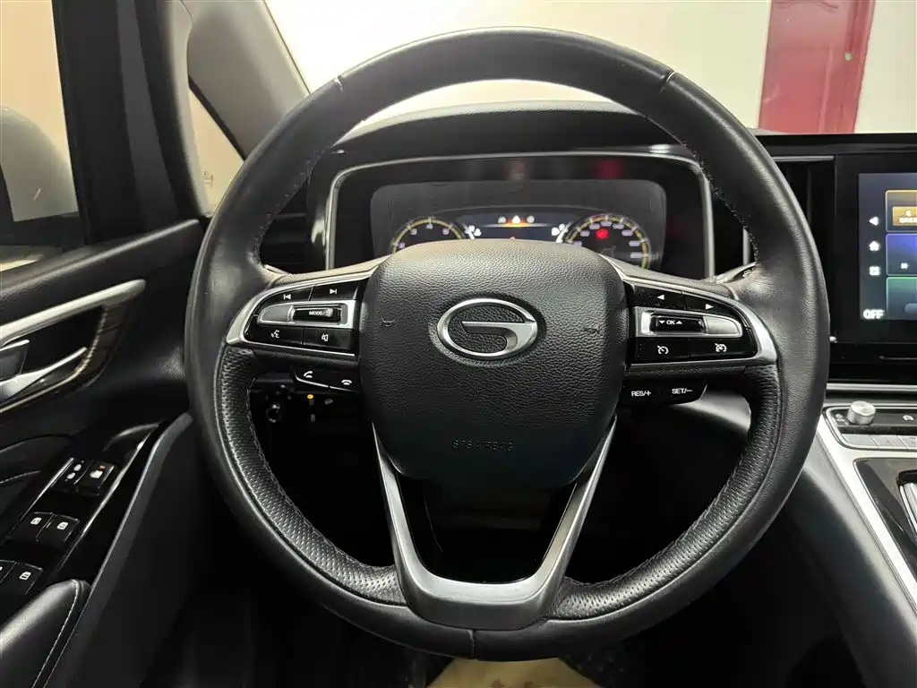GAC Motor Trumpchi M8 2021 — фото 11