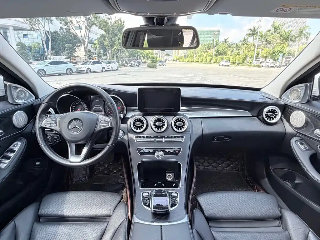 Mercedes-Benz C-Class 2017