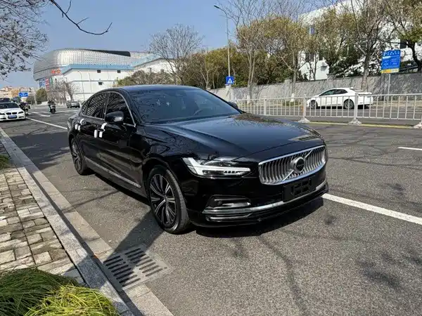 Volvo S90 2021