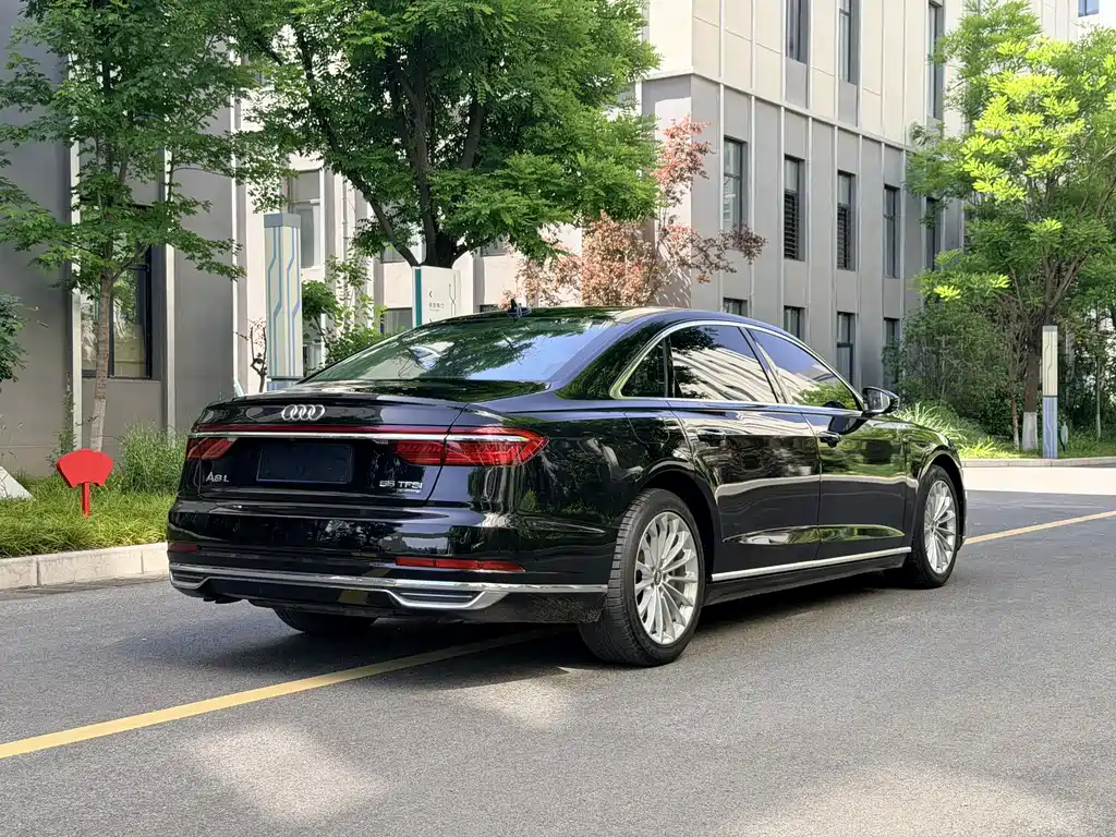 Audi A8 2018