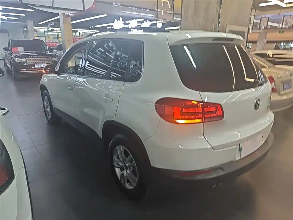 Volkswagen Tiguan 2015 — фото 5