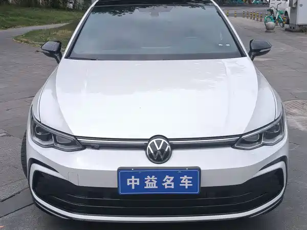 Volkswagen Golf 2023