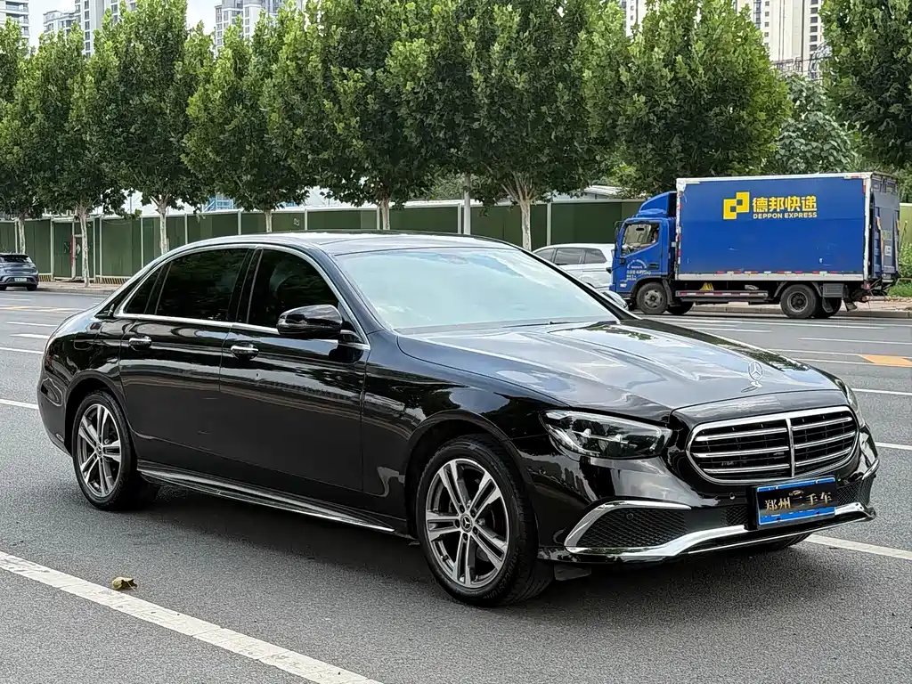 Mercedes-Benz E-Class 2020 — фото 3