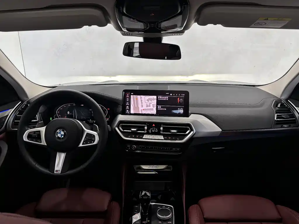 BMW X4 2023 — фото 13