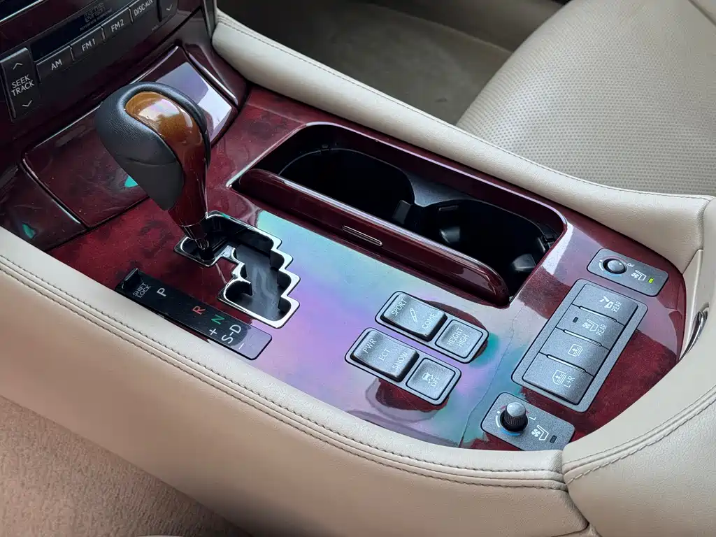 Lexus LS 2008 — фото 13
