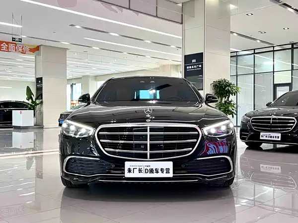Mercedes-Benz S-Class 2021