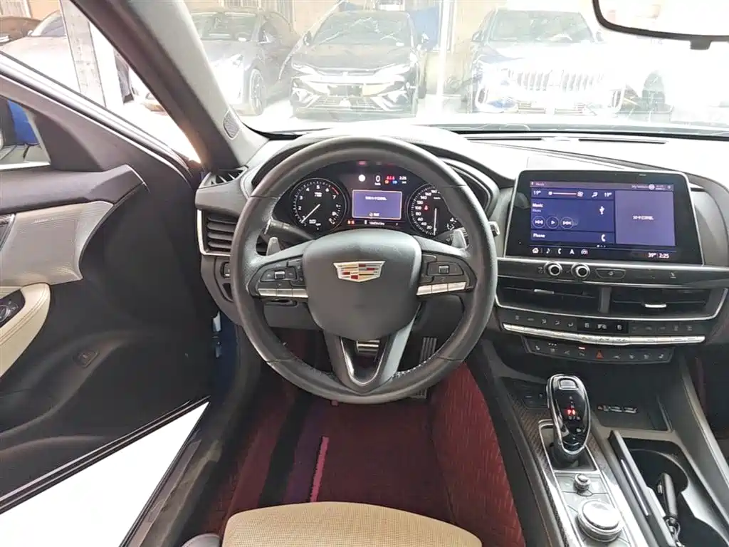Cadillac CT5 2020 — фото 11