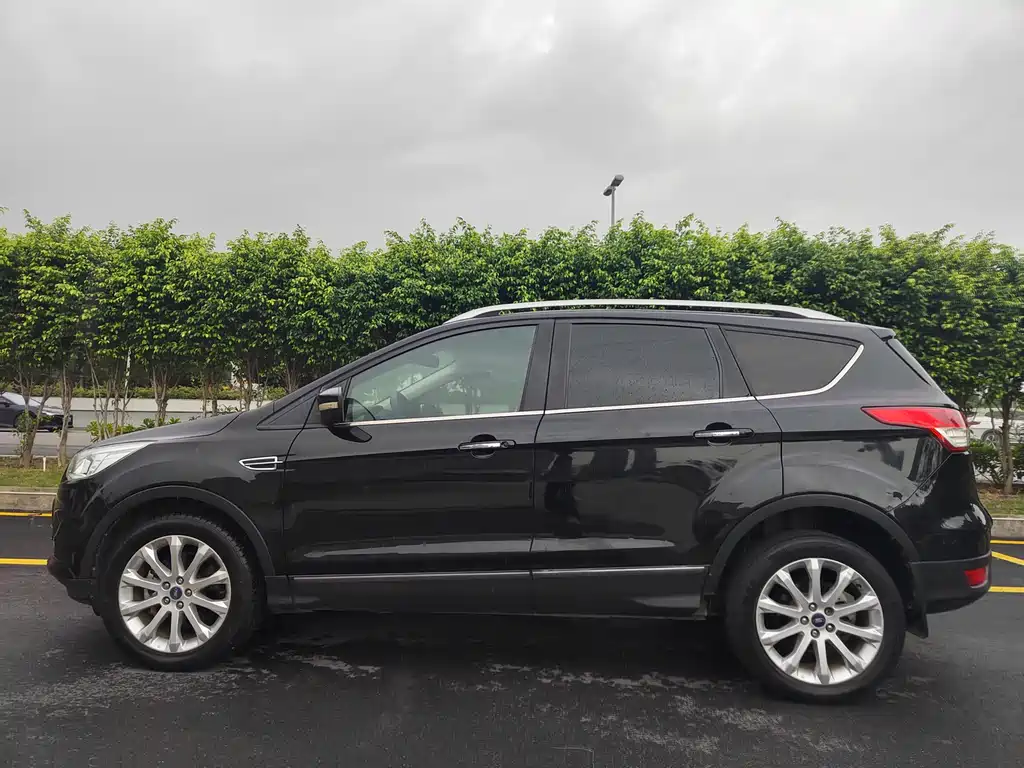 Ford Kuga 2014