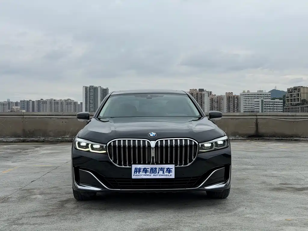BMW 7 Series 2020 — фото 2