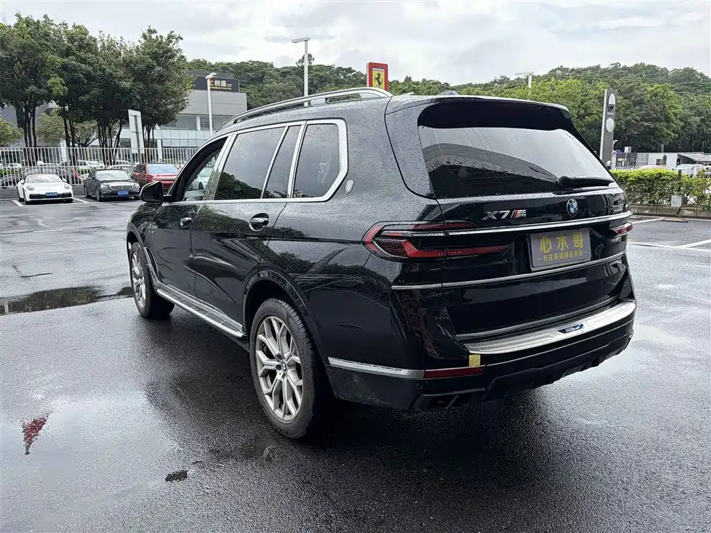 BMW X7 2023 — фото 6