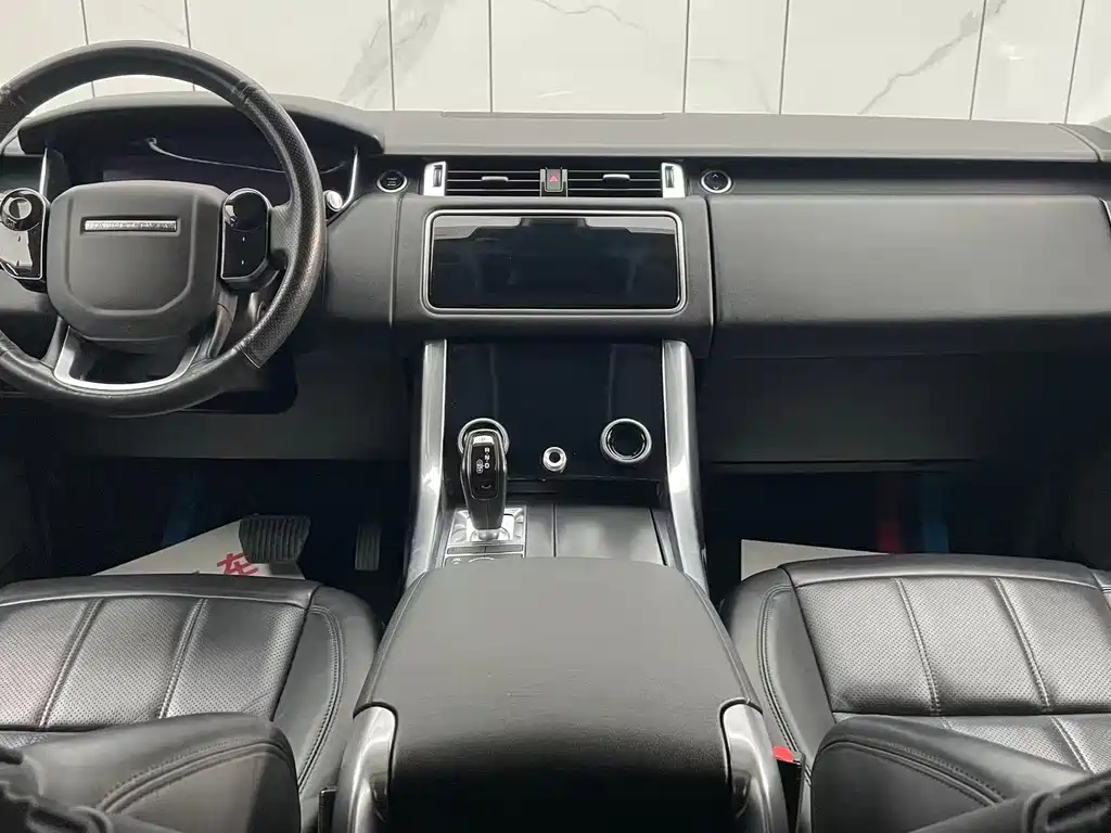 Land Rover Range Rover Sport 2018 — фото 13