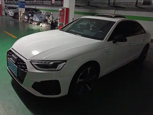 Audi A4L 2024