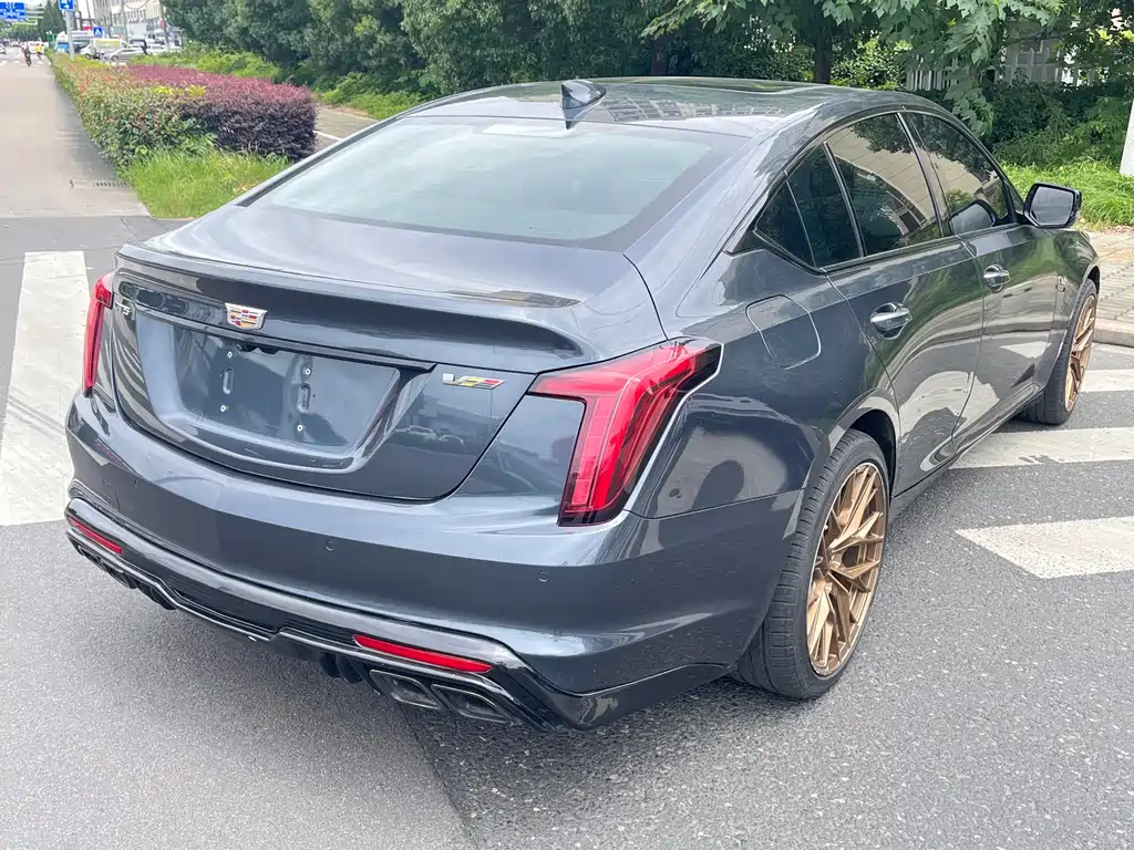 Cadillac CT5 2021 — фото 11