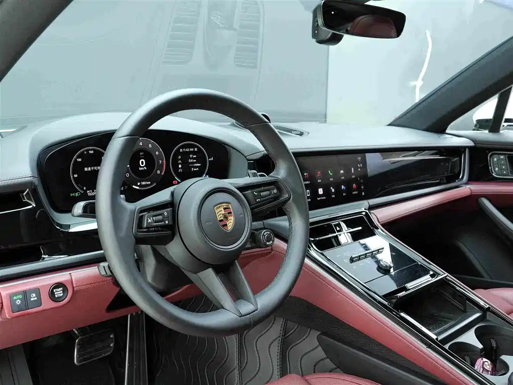 Porsche Panamera 2025 — фото 8