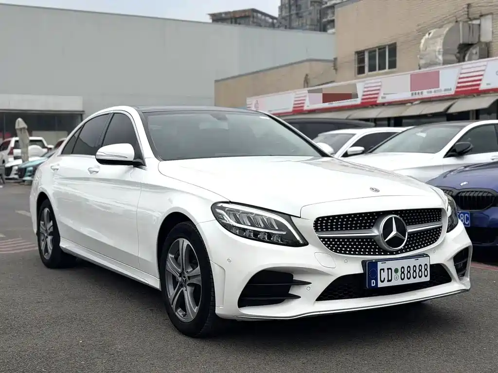 Mercedes-Benz C-Class 2019 — фото 3