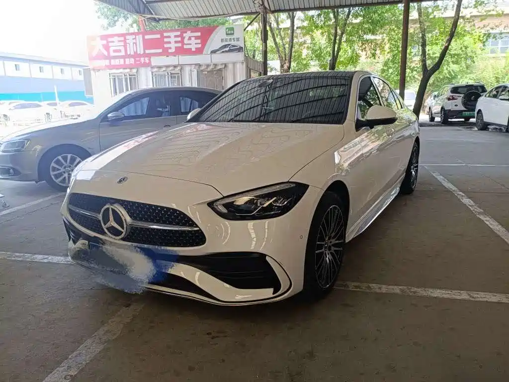 Mercedes-Benz C-Class 2023