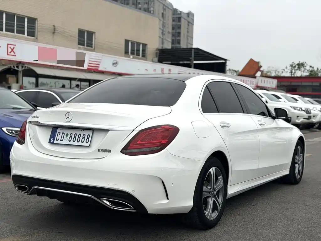 Mercedes-Benz C-Class 2019 — фото 11