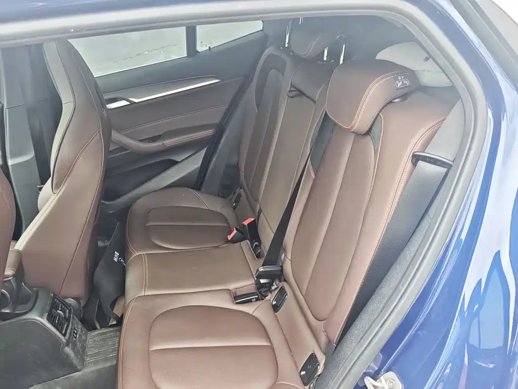 BMW X2 2022 — фото 12