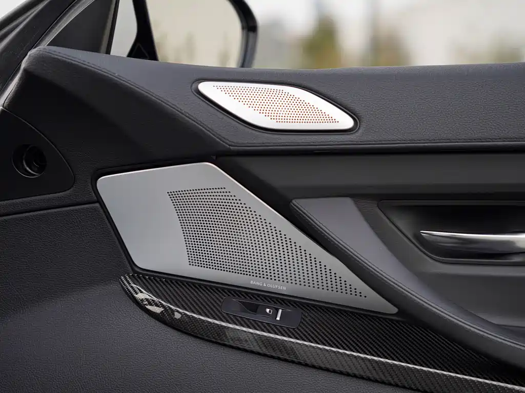 BMW M6 2015 — фото 26
